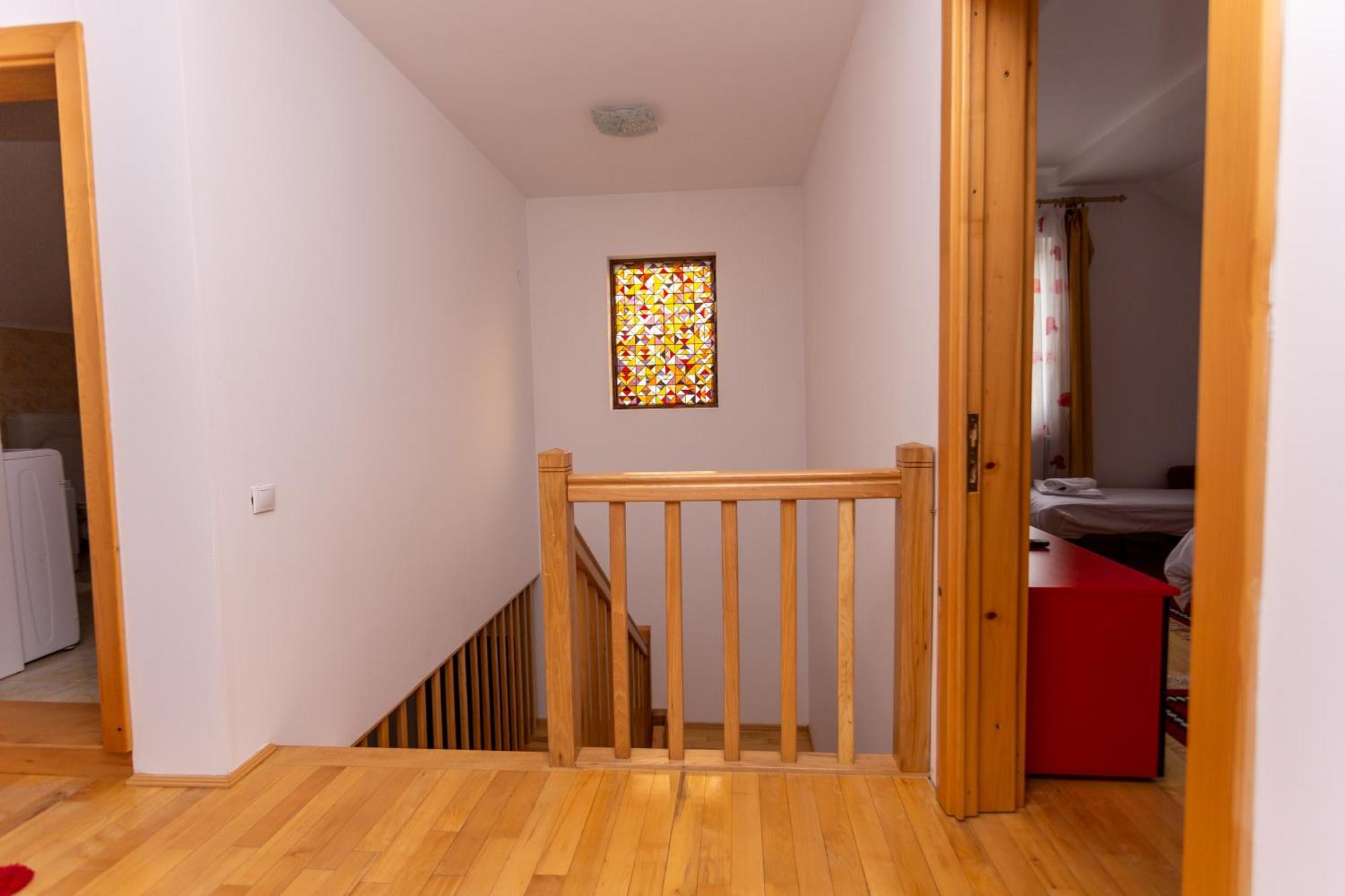 Casa Rumelia Paltineni Eksteriør billede