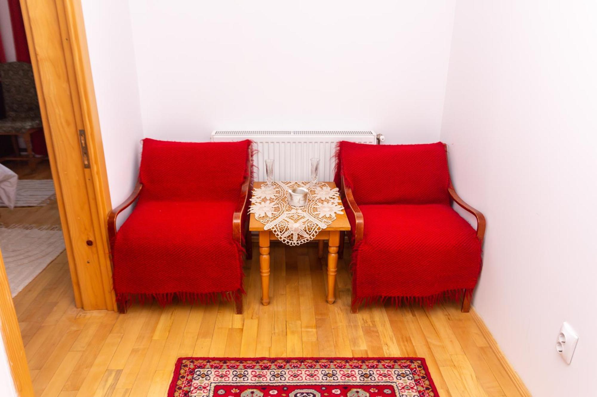 Casa Rumelia Paltineni Eksteriør billede